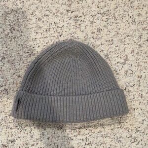 Lululemon ribbed merino wool beanie